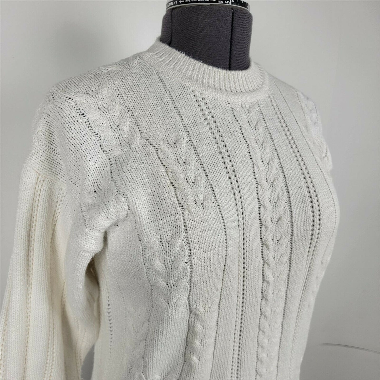 Vintage American Weekend White Cable Knit Crewneck Sweater Womens Size M