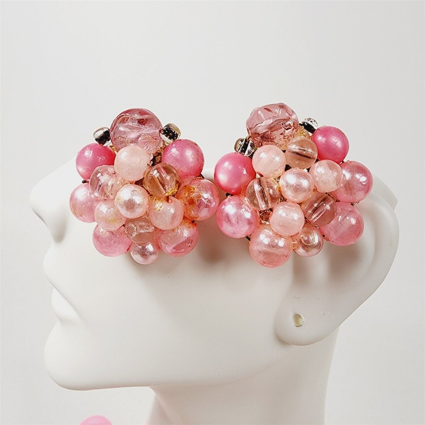 Vintage Pink Beaded Necklace with Cluster Clip On Earrings