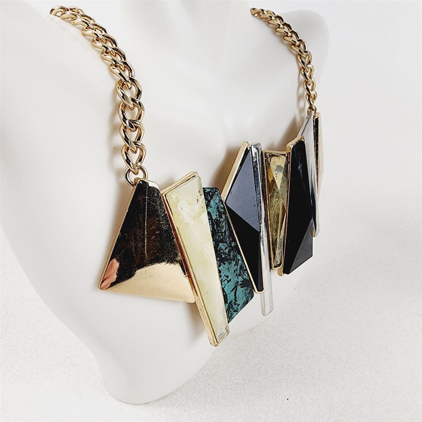 Abstract Geometric Gold Tone Necklace Earrings Fashion Jewelry Set