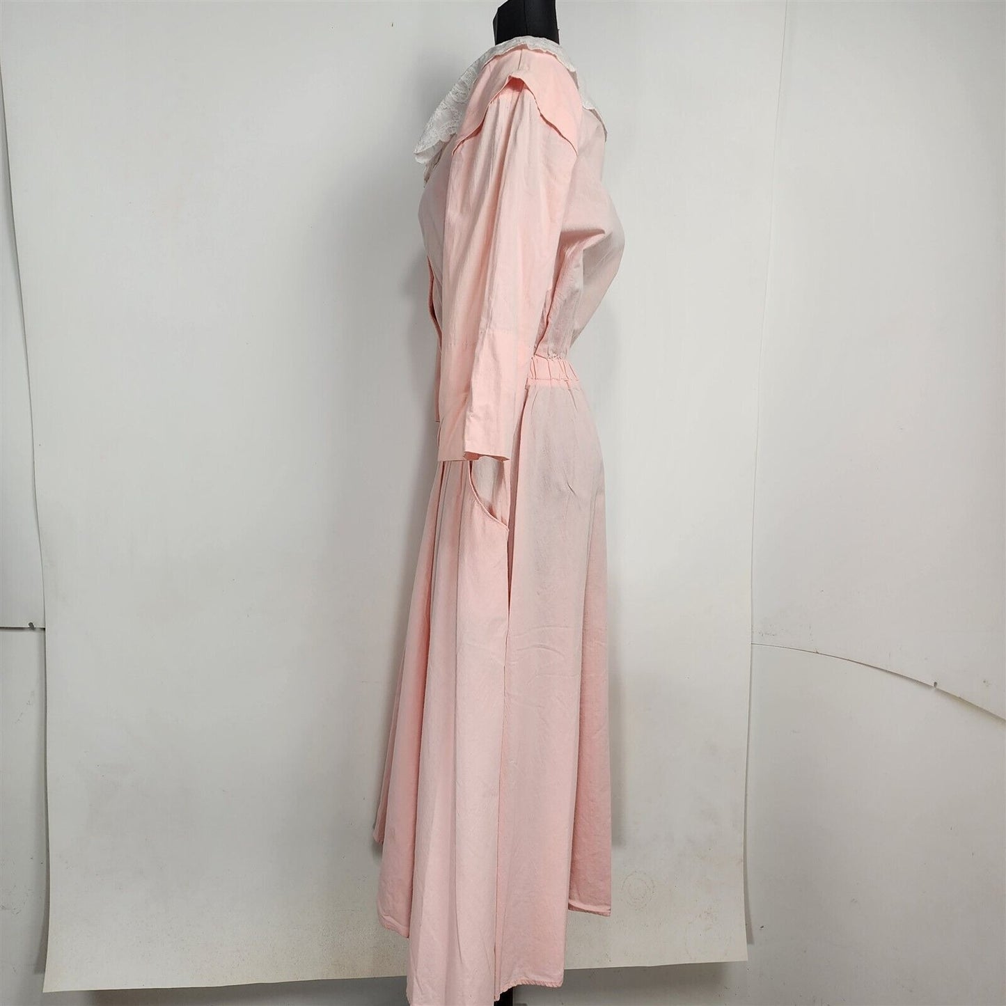 Vintage 1980s Benson & Smith Light Pink Button Front Swing Cotton Dress