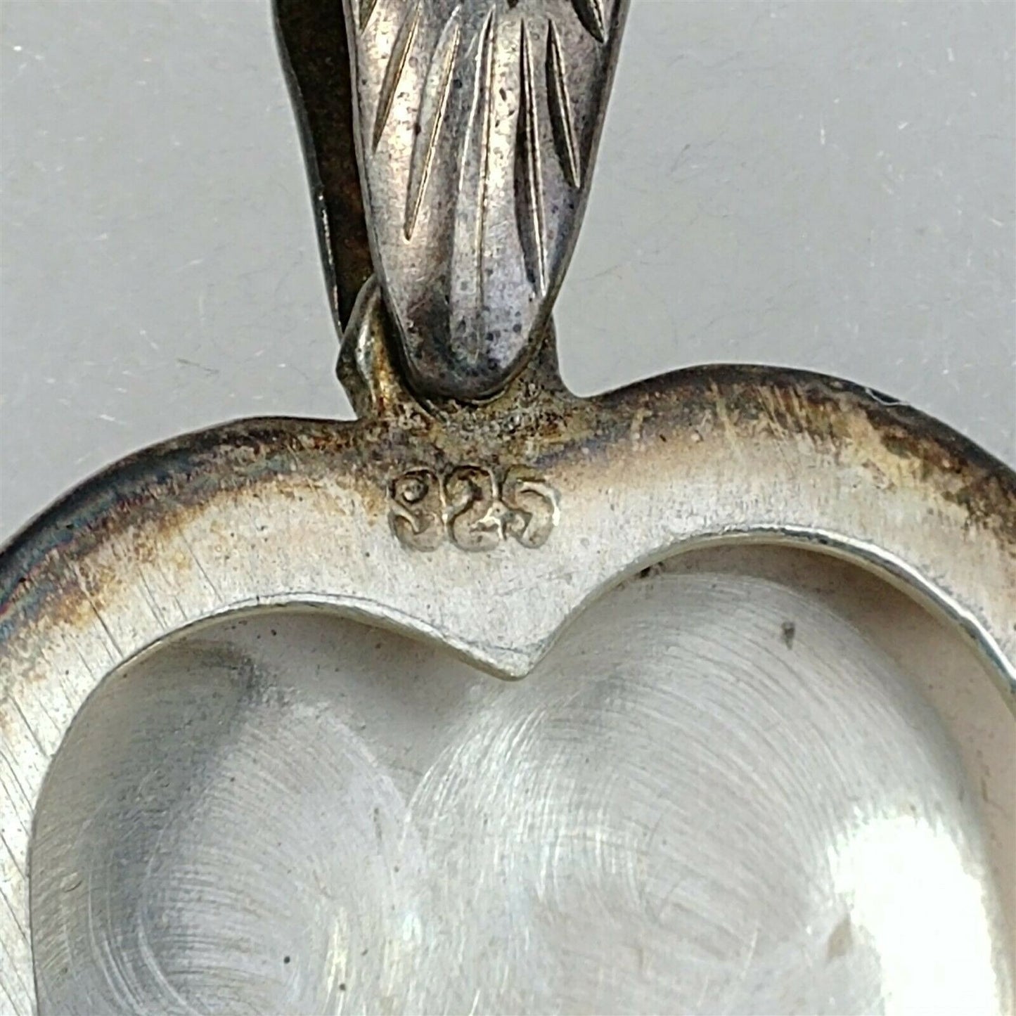 925 Sterling Silver Hand Carved Etched Scrolled Heart Locket Pendant Necklace