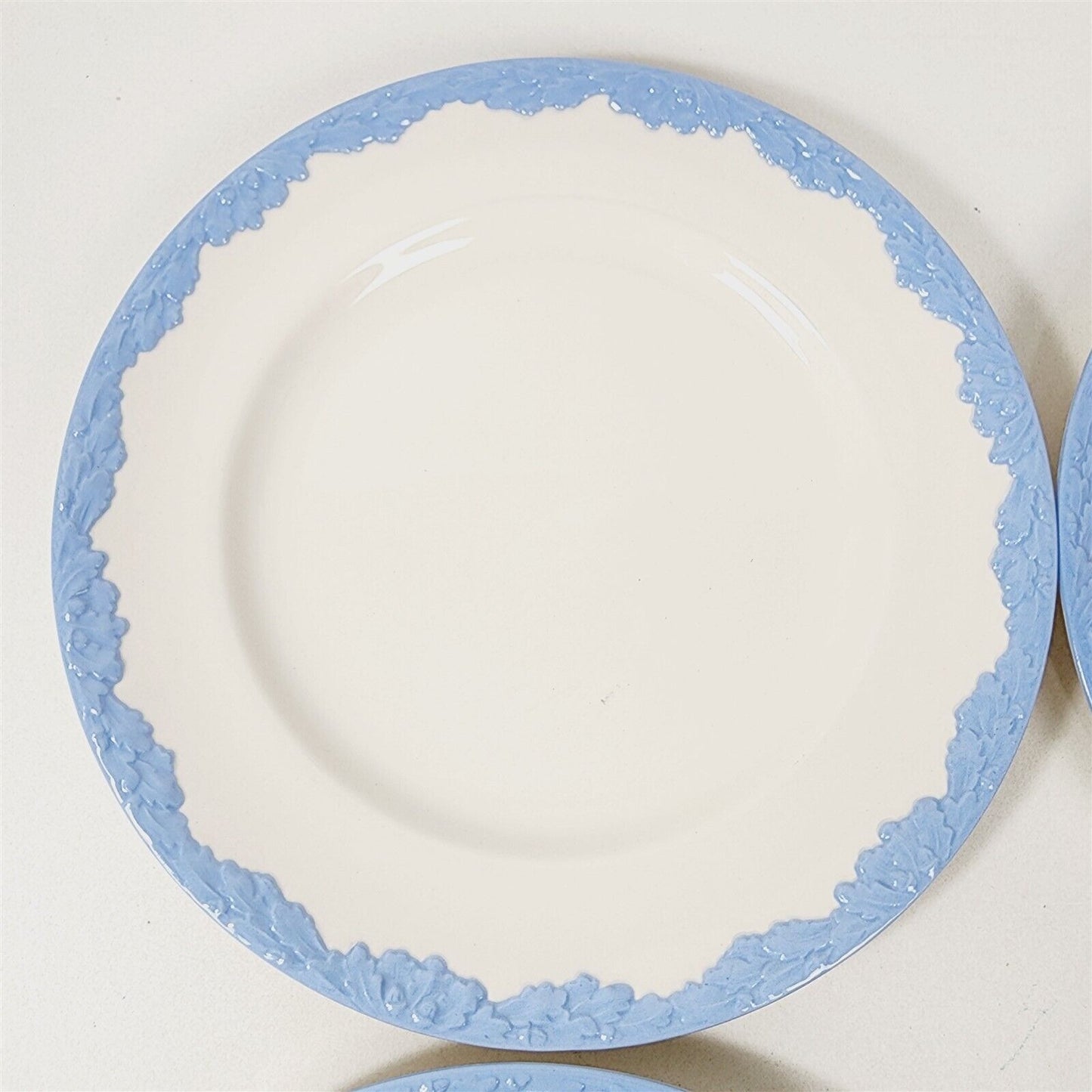 4 Vintage Johnson Bros English Oak White Blue Trim Dinner Plates - 10"