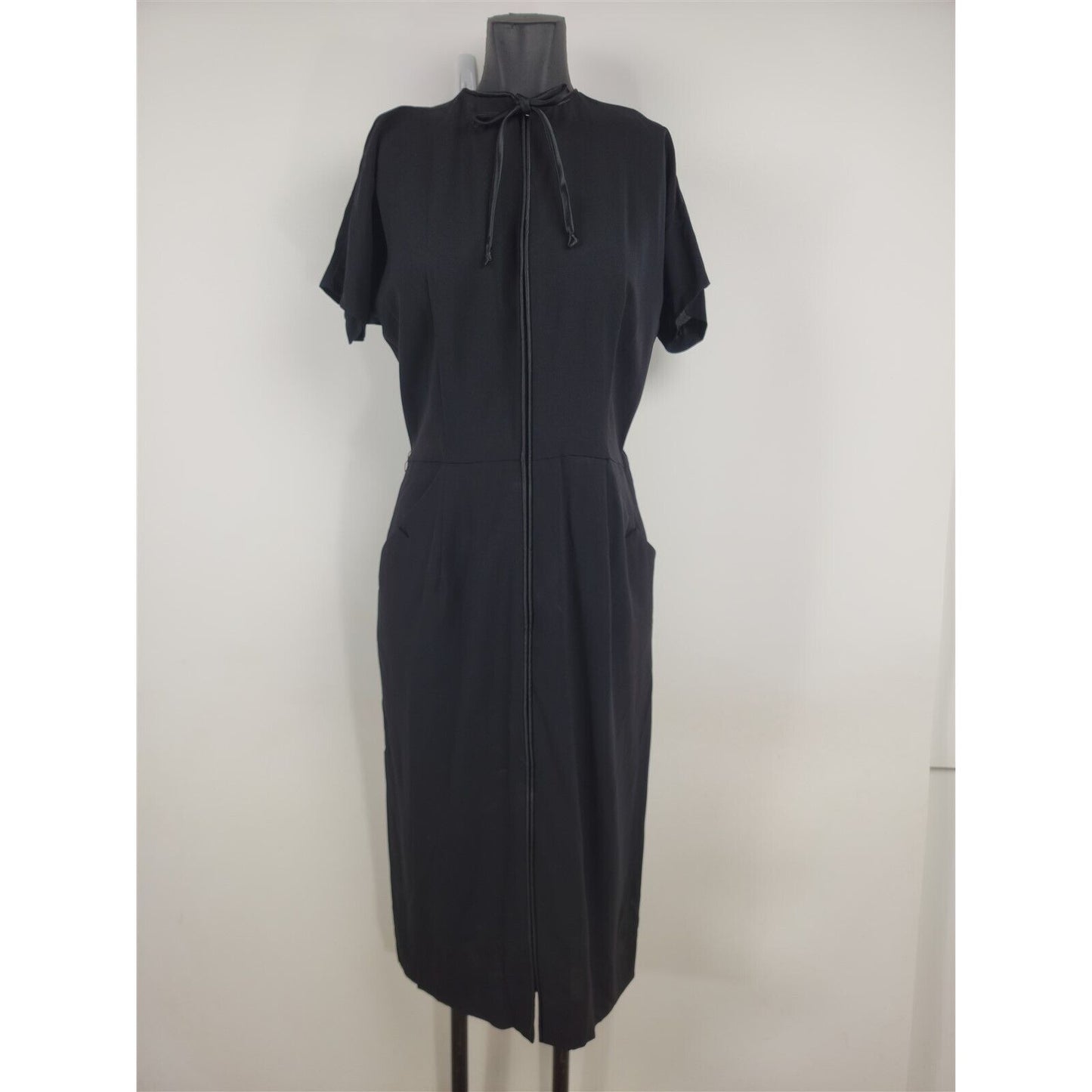 Vintage 1950s Black Short Sleeve Crepe Zip Front Dress Womens Size S/M