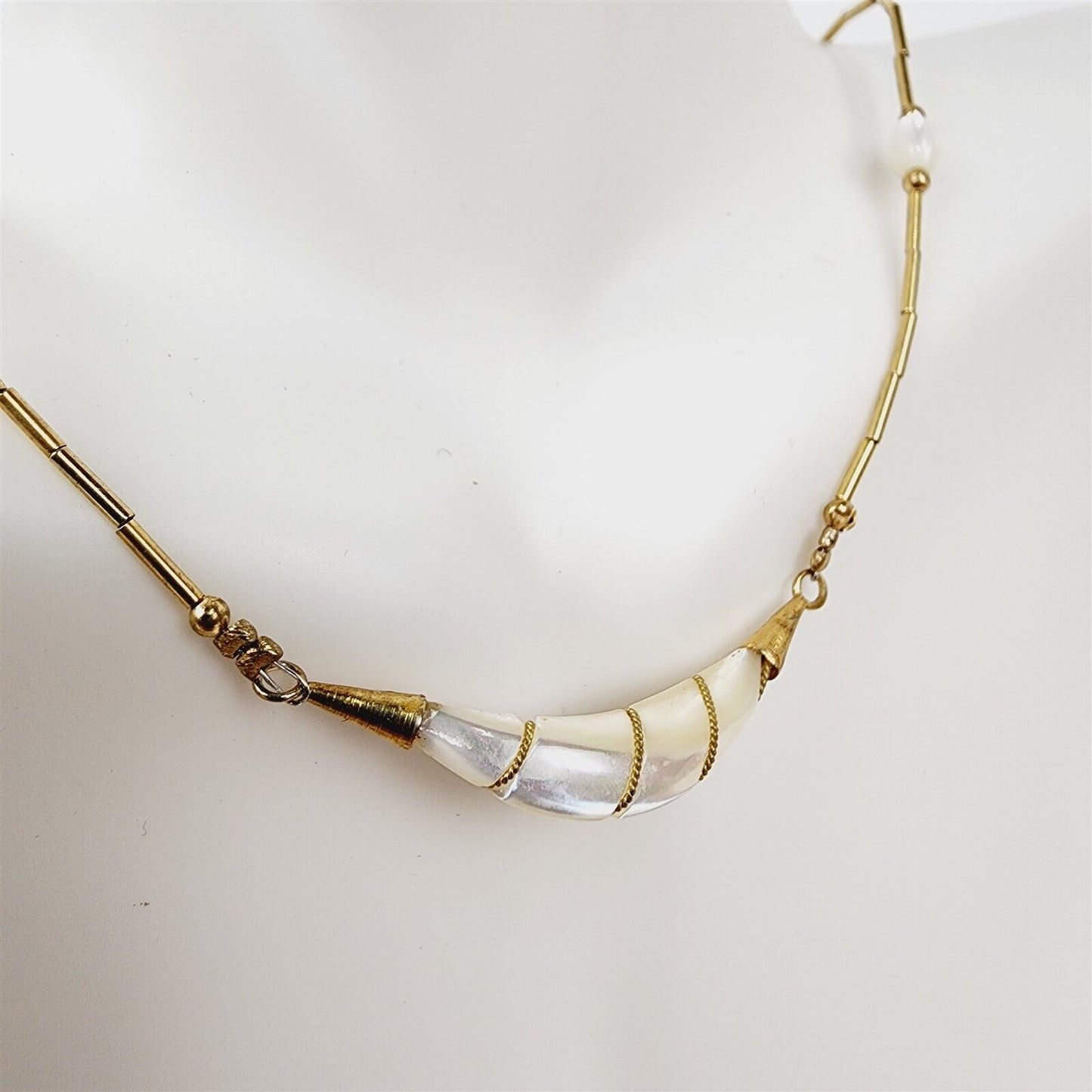 Vintage Gold Tone Tube Bead Mother of Pearl Minimalist Necklace - 17"