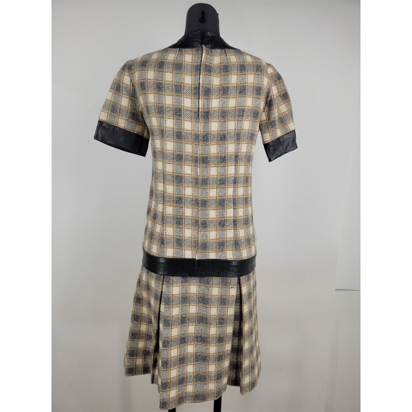 Vintage 1960s Pendleton 2 Piece Plaid Wool Gray & Cream Dress Womens Size S