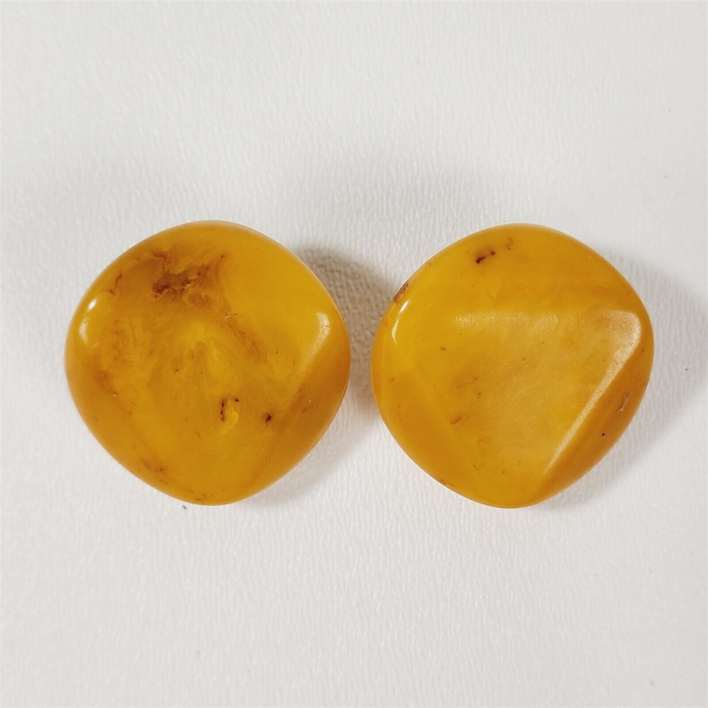 Vintage Butterscotch Yellow Swirl Catalin Bakelite Clip On Earrings