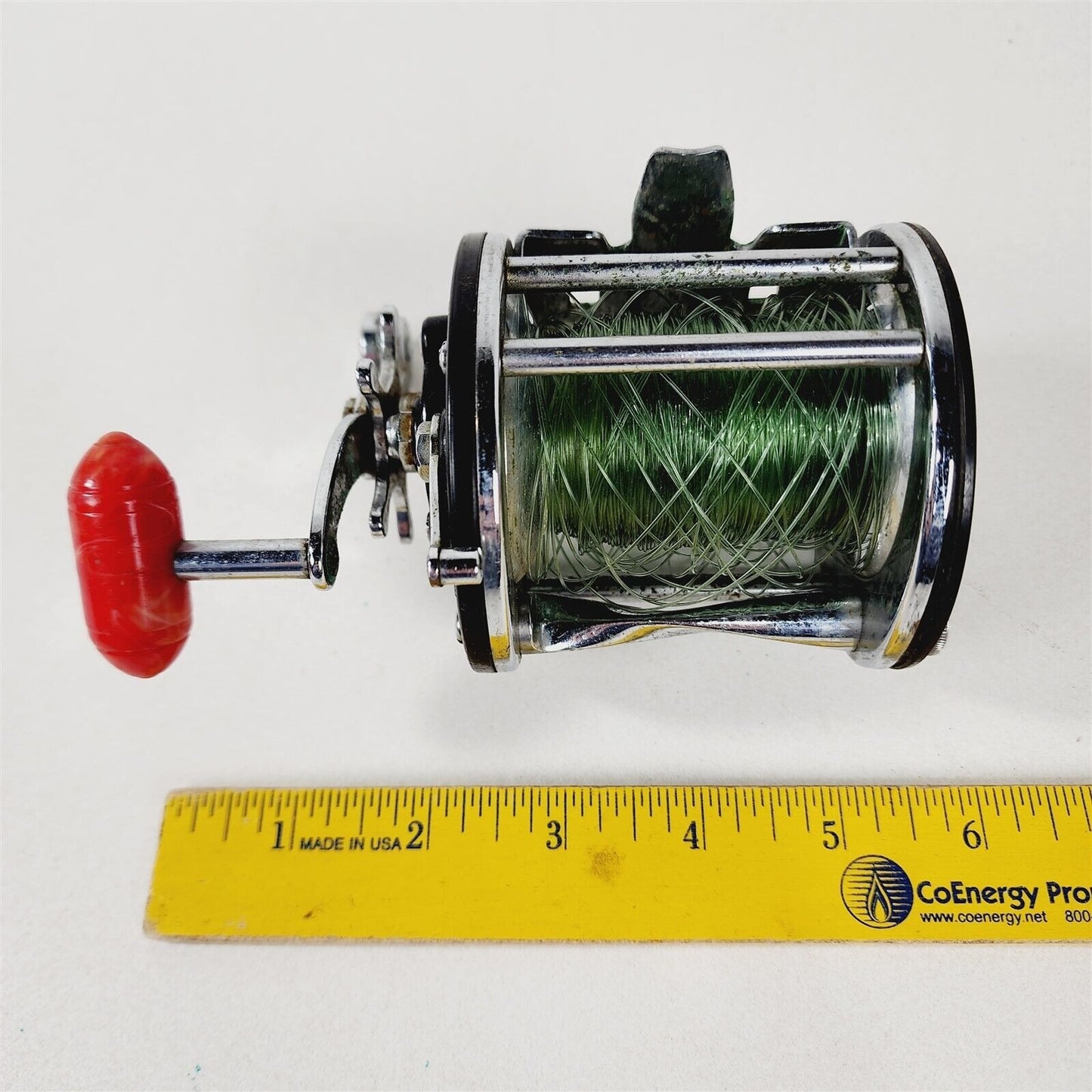 Penn 350 Leveline Fishing Reel Red Bakelite Handle