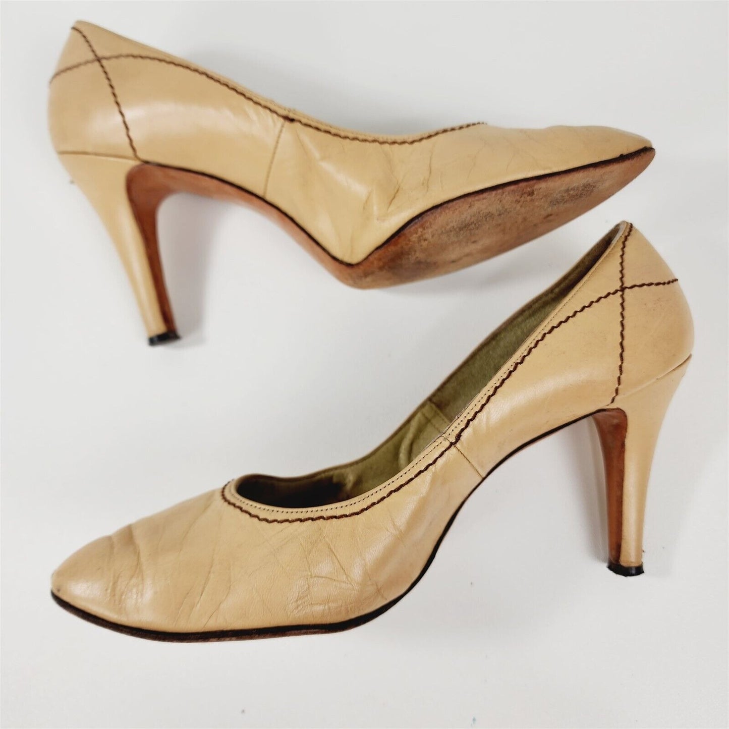 Vintage Valley Nude Beige Leather Pumps Heels Size 8